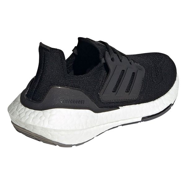 Black Kids' Adidas Ultraboost 22 Running Shoes | 6825147-JX