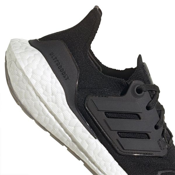 Black Kids' Adidas Ultraboost 22 Running Shoes | 6825147-JX