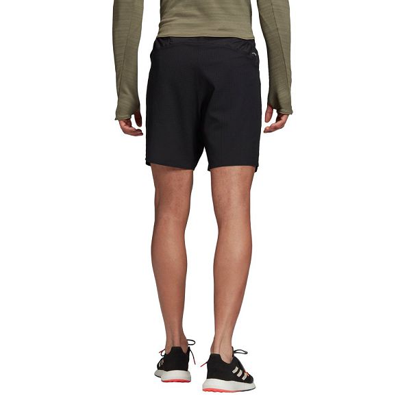 Black Men's Adidas Saturday 5´´ Short Pants | 3425068-LG