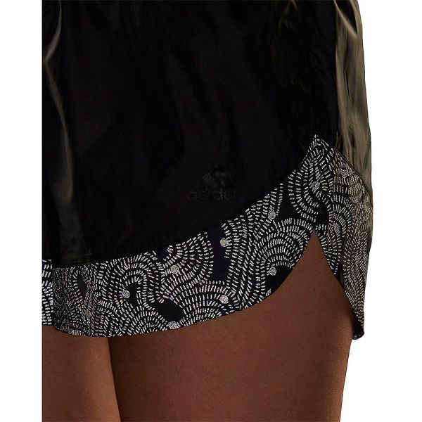 Black Women's Adidas Run Fast Rad 4´´ Shorts Pants | 5427063-NJ