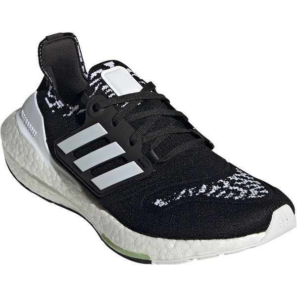 Black Women's Adidas Ultraboost 22 Running Shoes | 9452736-FN