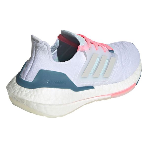 Blue Kids' Adidas Ultraboost 22 Running Shoes | 7936021-WC