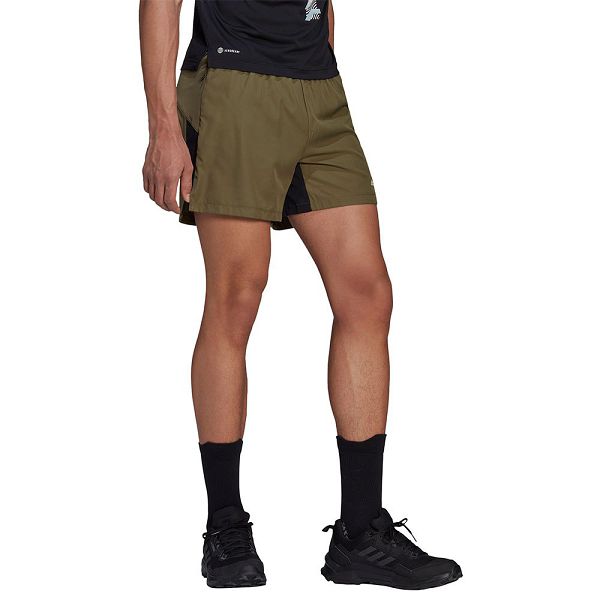 Green Men's Adidas Trail 7´´ Shorts Pants | 7124503-MZ