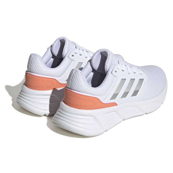 White Women's Adidas Galaxy 6 Running Shoes | 0975864-RF